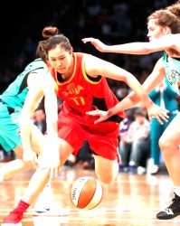 华体会体育登录入口-中国女篮轻取马里开门红！3大功臣浮出水面，李月汝21+11统治内线